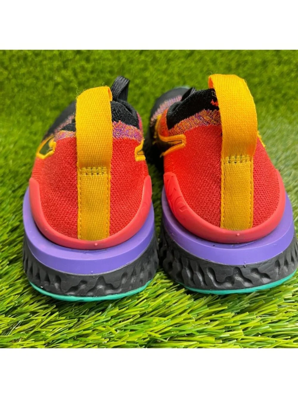 Nike Epic React Flyknit 2 Womens Size 8 Black Orange Running Shoes Sneakers